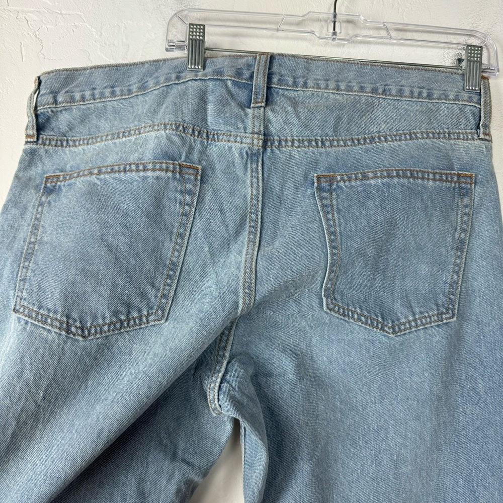 Old Navy Jeans Denim Wow Straight Non Stretch Light Wash Blue Solid‎ 90s Fit - Picture 3 of 9